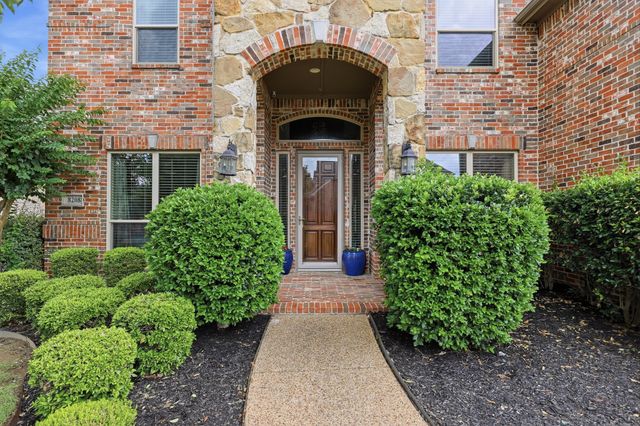 8208 Barrymoore Lane, Plano, TX 75025