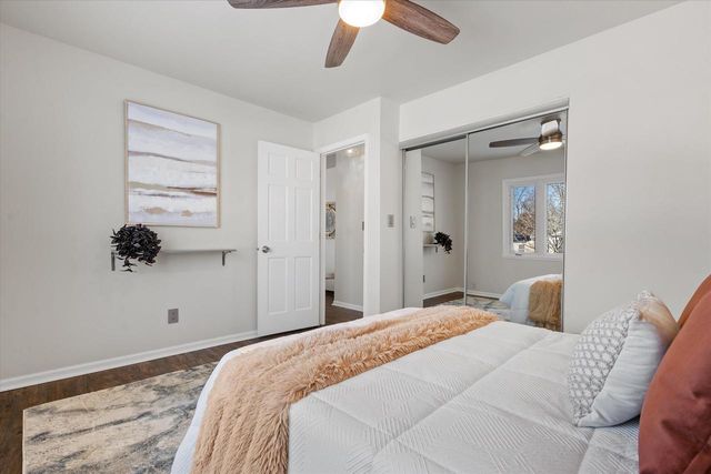 711 E Harvard STREET, Oconomowoc, WI 53066