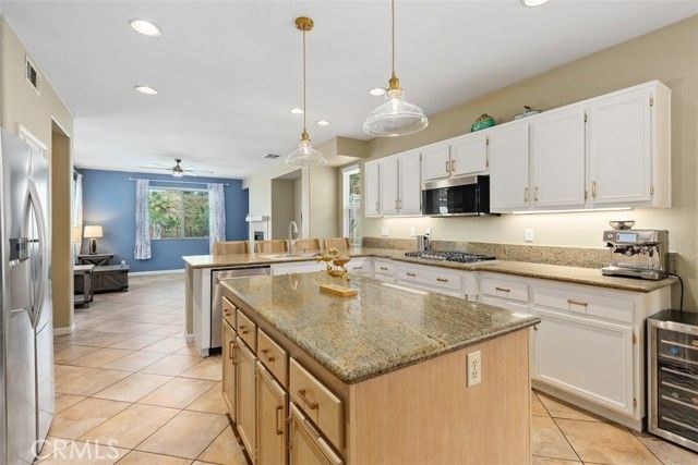 38585 Clearbrook, Murrieta, CA 92563