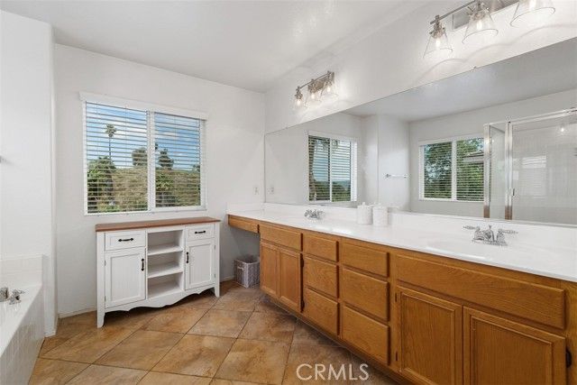 38585 Clearbrook, Murrieta, CA 92563