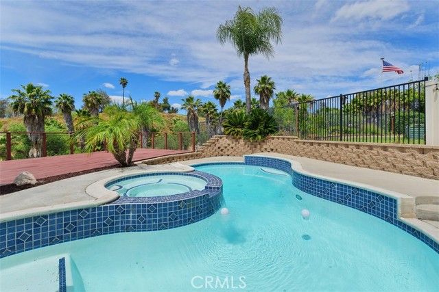 38585 Clearbrook, Murrieta, CA 92563