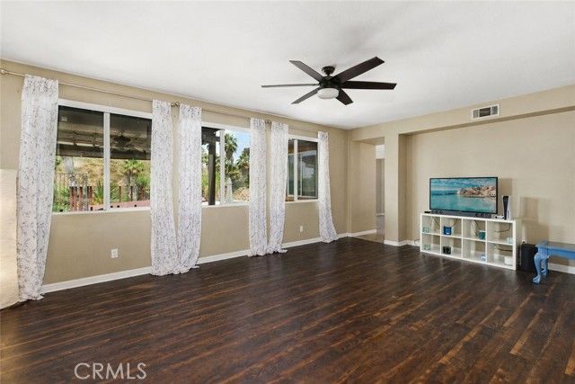 38585 Clearbrook, Murrieta, CA 92563