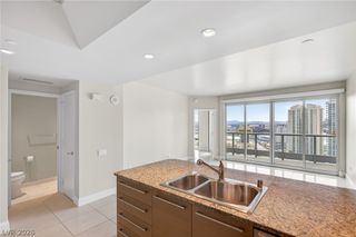 222 Karen Avenue 3005, Las Vegas, NV 89109