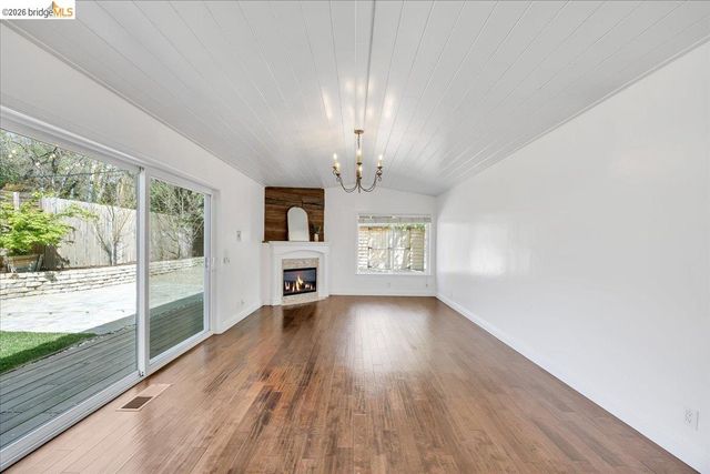 15488 Paseo De Los Robles RD, Sonora, CA 95370