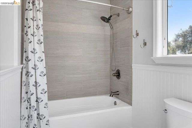 15488 Paseo De Los Robles RD, Sonora, CA 95370