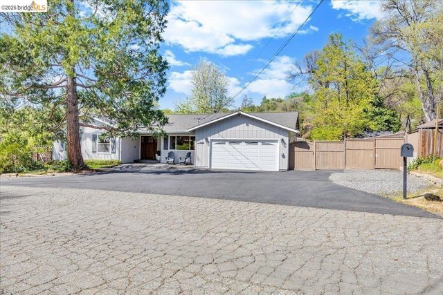 15488 Paseo De Los Robles RD, Sonora, CA 95370