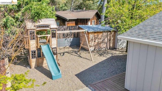 15488 Paseo De Los Robles RD, Sonora, CA 95370
