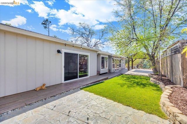 15488 Paseo De Los Robles RD, Sonora, CA 95370