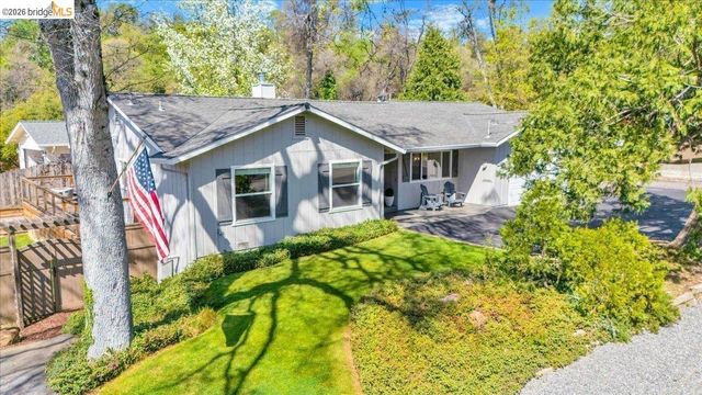 15488 Paseo De Los Robles RD, Sonora, CA 95370