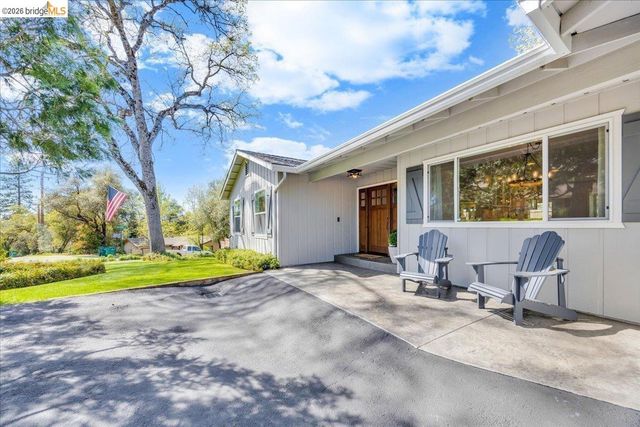 15488 Paseo De Los Robles RD, Sonora, CA 95370