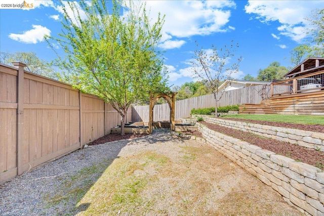 15488 Paseo De Los Robles RD, Sonora, CA 95370