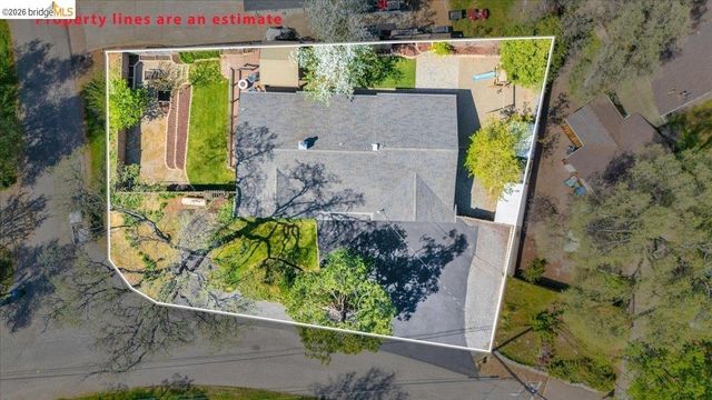 15488 Paseo De Los Robles RD, Sonora, CA 95370