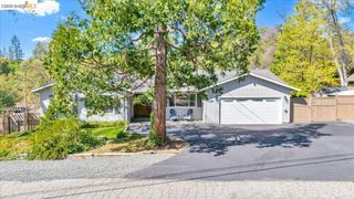 15488 Paseo De Los Robles RD, Sonora, CA 95370