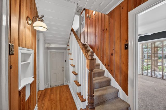 2525 Goldenrod Avenue, Fort Worth, TX 76111