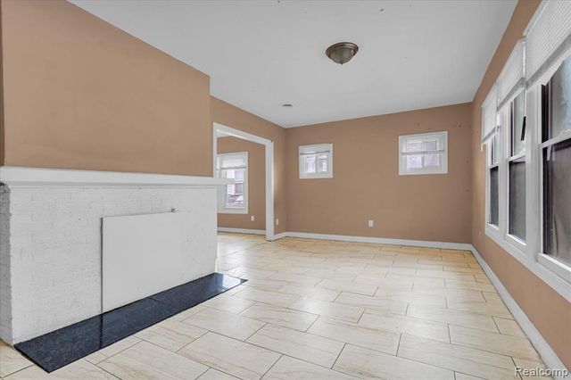 11368 Nardin Drive, Detroit, MI 48204