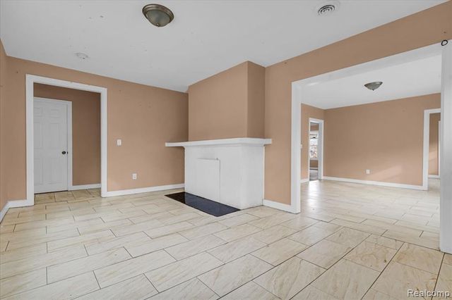 11368 Nardin Drive, Detroit, MI 48204