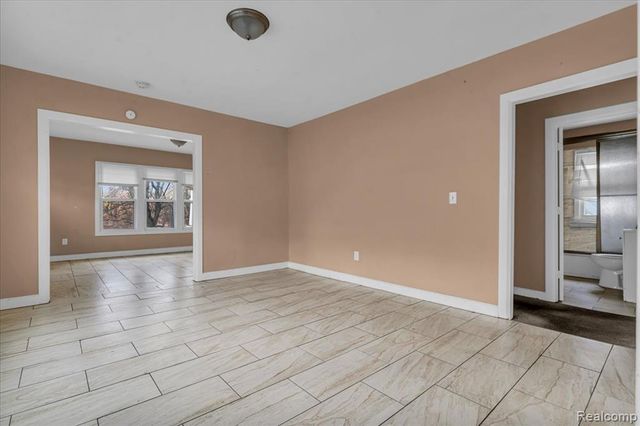 11368 Nardin Drive, Detroit, MI 48204