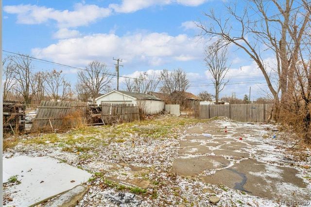 11368 Nardin Drive, Detroit, MI 48204