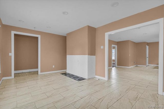 11368 Nardin Drive, Detroit, MI 48204