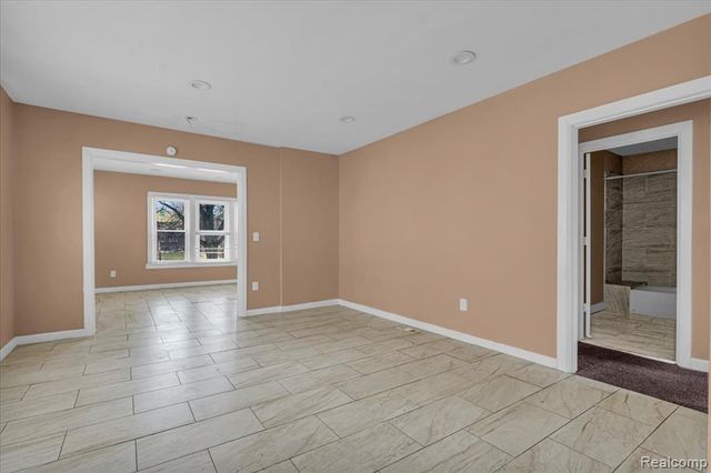 11368 Nardin Drive, Detroit, MI 48204