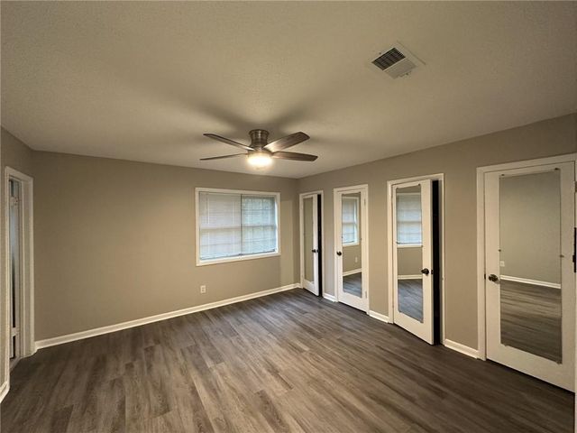 1317 Kingsgate Drive, Stone Mountain, GA 30083