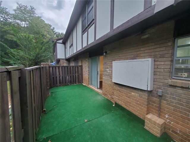1317 Kingsgate Drive, Stone Mountain, GA 30083