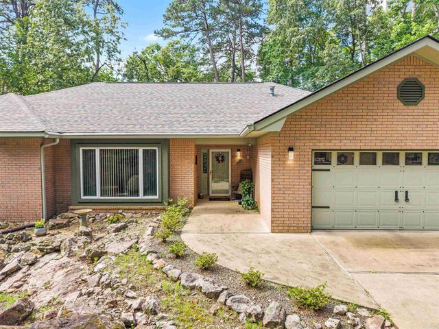 140 Empinado Way, Hot Springs Village, AR 71909