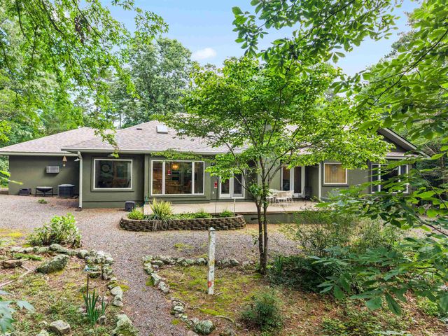 140 Empinado Way, Hot Springs Village, AR 71909