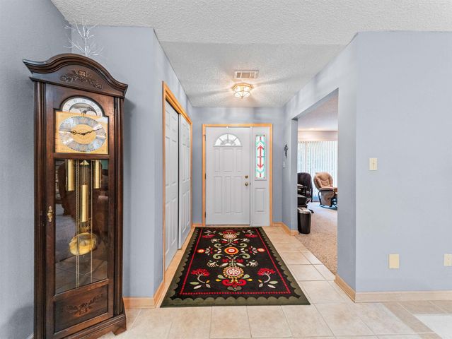 140 Empinado Way, Hot Springs Village, AR 71909