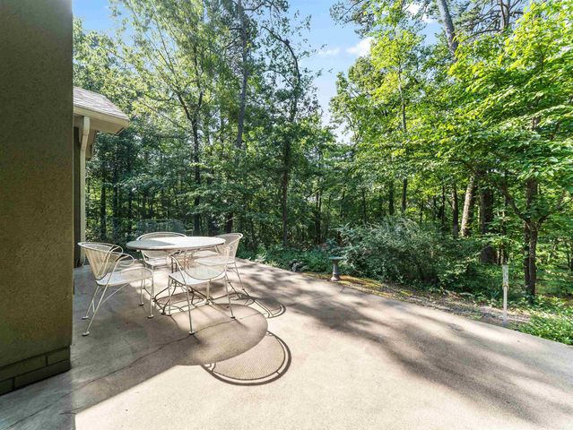 140 Empinado Way, Hot Springs Village, AR 71909