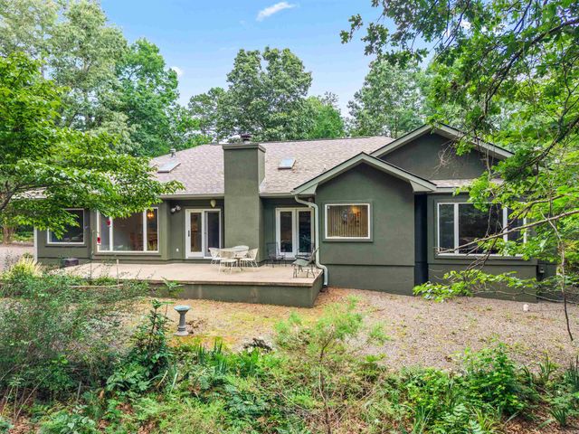 140 Empinado Way, Hot Springs Village, AR 71909