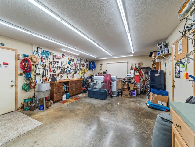 140 Empinado Way, Hot Springs Village, AR 71909