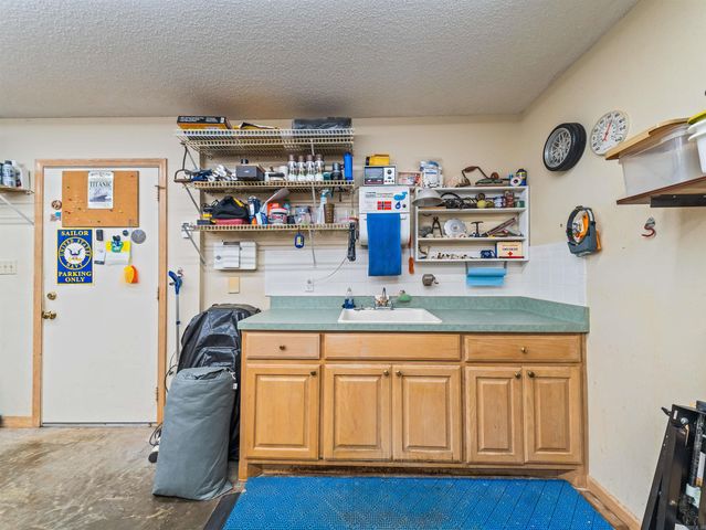 140 Empinado Way, Hot Springs Village, AR 71909