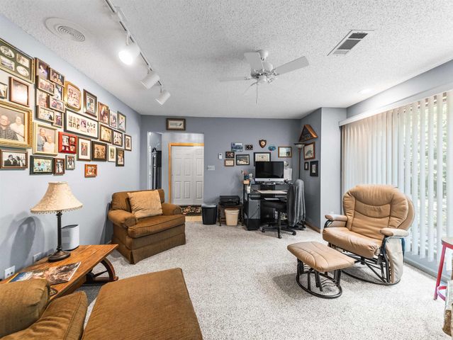 140 Empinado Way, Hot Springs Village, AR 71909