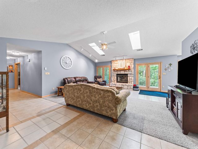 140 Empinado Way, Hot Springs Village, AR 71909
