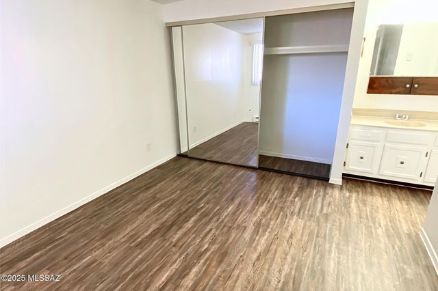 2625 N Alvernon Way D3, Tucson, AZ 85716