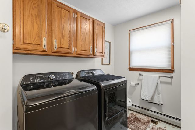357 Gray Street, Manchester, NH 03103