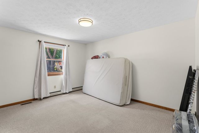 357 Gray Street, Manchester, NH 03103