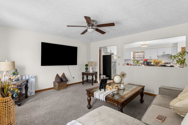357 Gray Street, Manchester, NH 03103