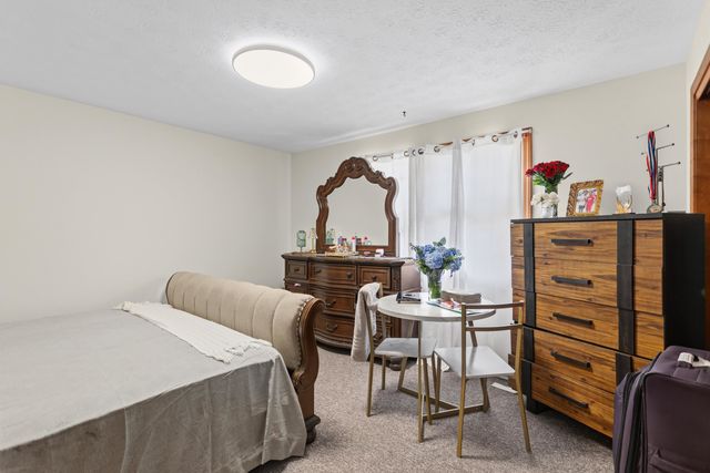 357 Gray Street, Manchester, NH 03103