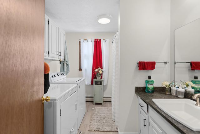 357 Gray Street, Manchester, NH 03103