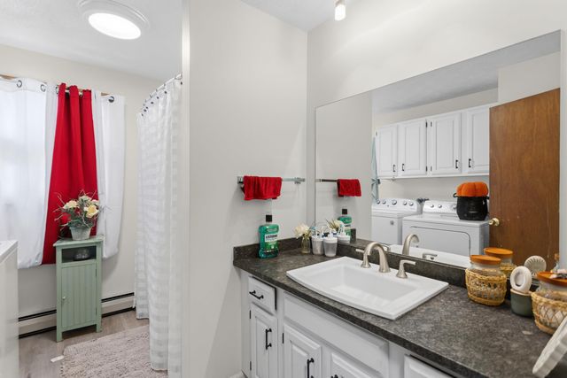 357 Gray Street, Manchester, NH 03103