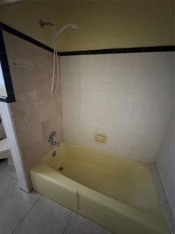 5691 SW 1st Street, Plantation, FL 33317