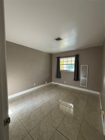 5691 SW 1st Street, Plantation, FL 33317