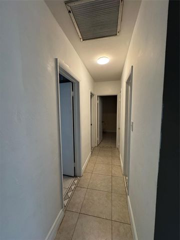 5691 SW 1st Street, Plantation, FL 33317