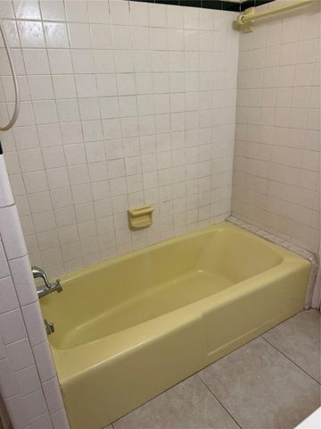 5691 SW 1st Street, Plantation, FL 33317