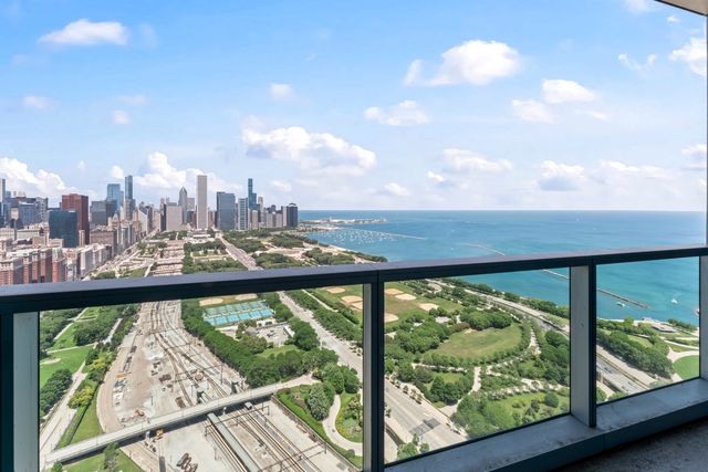 1201 S Prairie Avenue 4702, Chicago, IL 60605