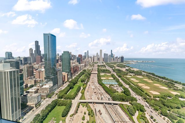 1201 S Prairie Avenue 4702, Chicago, IL 60605