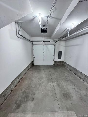 931 33rd Street, Denver, CO 80205