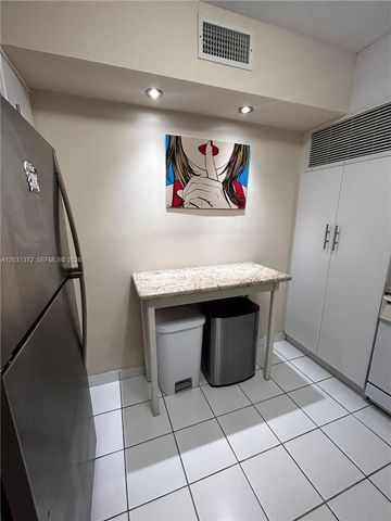 2851 NE 183 Street 1014E, Aventura, FL 33160